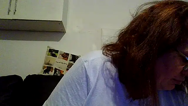 Snapshot of RubyyRosee chatting on May 5, 5:48 am RubyyRosee online show from May 5, 5:48 am