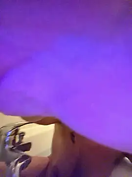 Snapshot of Sophrob96x chatting on January 10, 9:30 pm Sophrob96x online show from January 10, 9:30 pm