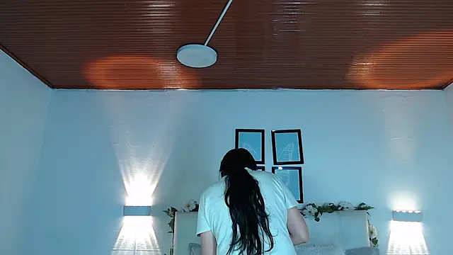 Megan 05  online show from October 1, 6:14 pm