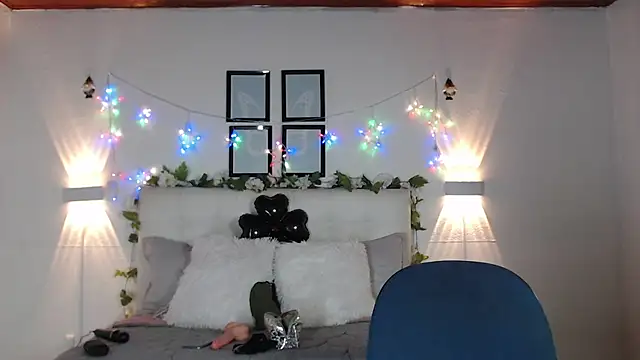 Megan 05  online show from February 23, 6:38 pm