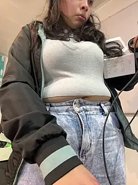 Megan 05  online show from May 22, 7:30 pm