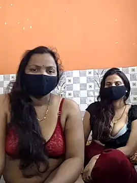 hot plak online show from November 22, 4:50 pm