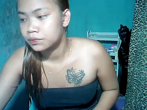 Snapshot of MorenaLovelyPinay24 chatting on April 27, 8:34 am MorenaLovelyPinay24 online show from April 27, 8:34 am