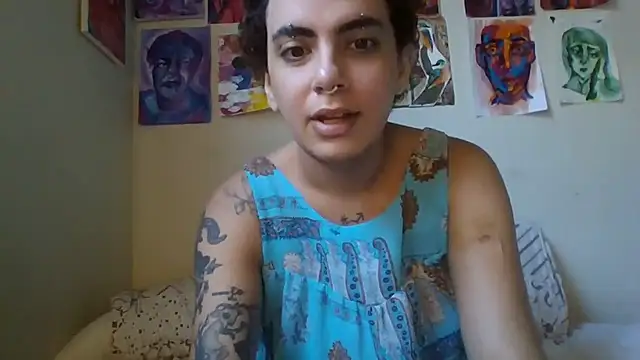 ttransviado online show from April 22, 7:37 pm