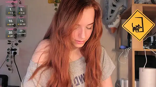 elilybby online show from July 13, 5:27 pm