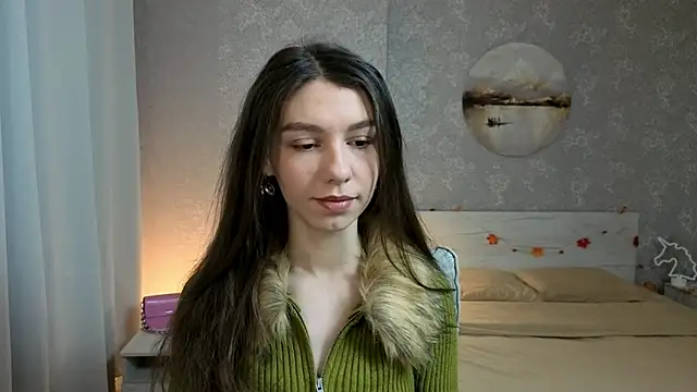 KellyShines online show from December 17, 2:23 pm