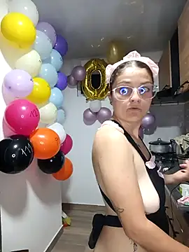 stivenlujan69 online show from October 20, 3:07 am