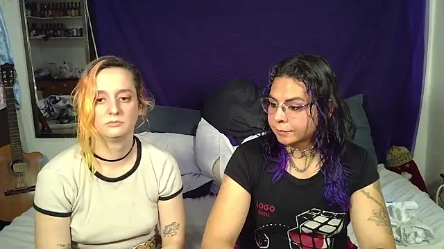 Snapshot of Alani_TransGirl chatting on October 1, 10:38 pm Alani TransGirl online show from October 1, 10:38 pm