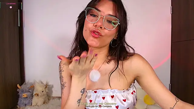 Snapshot of Isa_laurentt_ chatting on May 16, 2:19 am Isa laurentt online show from May 16, 2:19 am