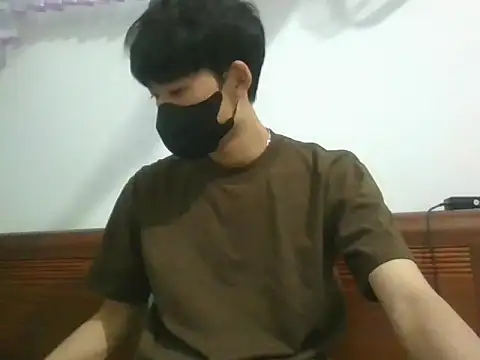 Minh online show from November 7, 1:11 pm