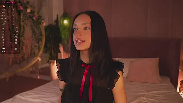 AdoraCortes online show from November 23, 5:07 am