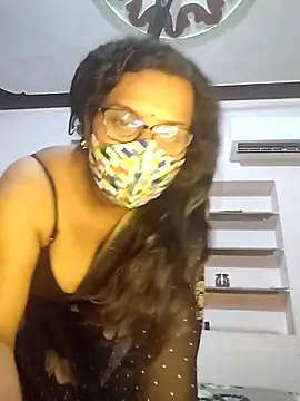 sexy aaru online show from May 10, 5:40 pm