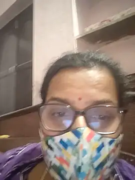 Snapshot of sexy_aaru chatting on June 6, 5:50 pm sexy aaru online show from June 6, 5:50 pm