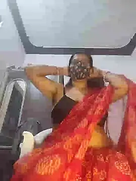Snapshot of sexy_aaru chatting on June 24, 4:50 pm sexy aaru online show from June 24, 4:50 pm