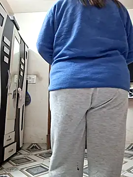 SIMIHOT online show from January 11, 3:17 pm