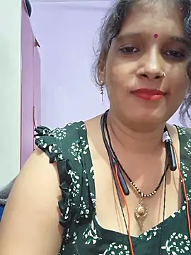 Snapshot of Sonalihot_ chatting on July 3, 5:30 pm Sonalihot online show from July 3, 5:30 pm