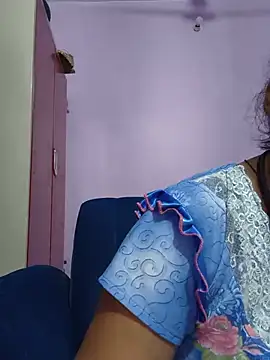 Snapshot of Sonalihot_ chatting on July 12, 7:43 am Sonalihot online show from July 12, 7:43 am