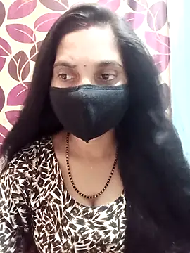 Snapshot of Payal-001 chatting on September 27, 2:33 pm Payal-001 online show from September 27, 2:33 pm