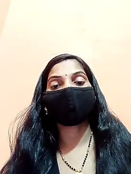 Snapshot of Payal-001 chatting on October 16, 12:11 am Payal-001 online show from October 16, 12:11 am