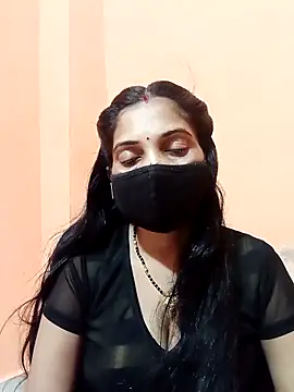 Snapshot of Payal-001 chatting on October 22, 1:33 pm Payal-001 online show from October 22, 1:33 pm