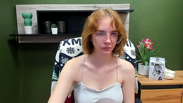 juicyPenny online show from September 30, 6:29 am