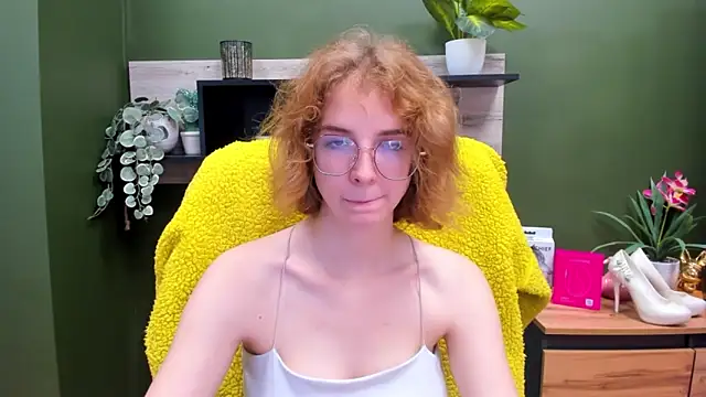 juicyPenny online show from October 22, 6:24 am