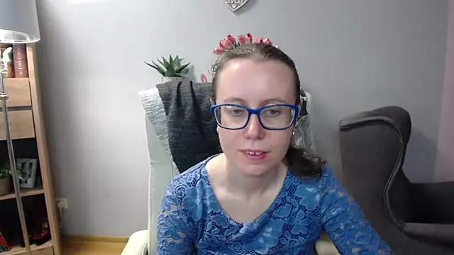 sweetxLizzy online show from April 15, 4:19 am