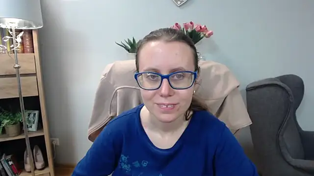 sweetxLizzy online show from April 21, 4:19 am