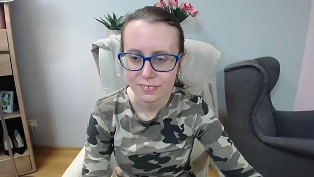 sweetxLizzy online show from April 27, 4:21 am