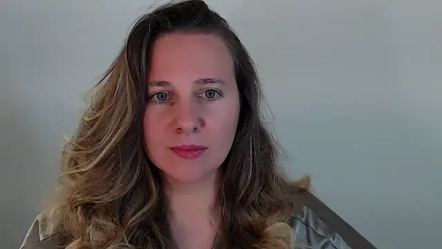 Darklure  online show from September 20, 10:55 pm