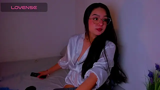 latingabby online show from April 21, 10:23 pm