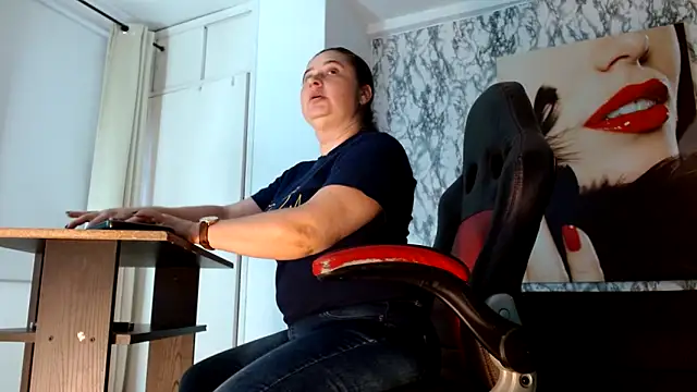 mariani smith online show from September 16, 12:06 pm