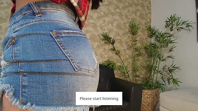 Snapshot of katspicy_ chatting on October 17, 1:03 pm katspicy  online show from October 17, 1:03 pm