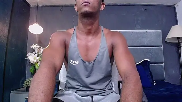 blackbignude online show from October 26, 1:33 am