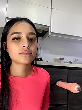 Snapshot of Dakota-Mitchell chatting on September 18, 9:39 pm Dakota-Mitchell online show from September 18, 9:39 pm