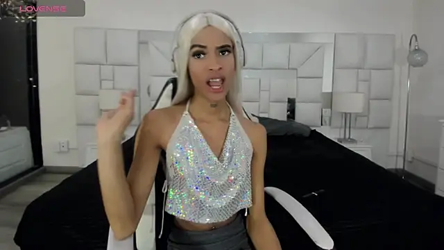 Snapshot of Dahlia_Moss chatting on November 29, 3:31 am Dahlia Moss online show from November 29, 3:31 am