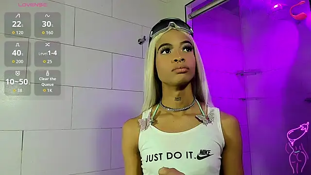 Snapshot of Dahlia_Moss chatting on December 2, 3:34 am Dahlia Moss online show from December 2, 3:34 am