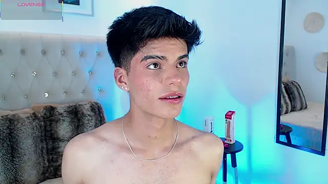 Snapshot of Dulcey_ chatting on September 20, 10:33 pm Dulcey online show from September 20, 10:33 pm