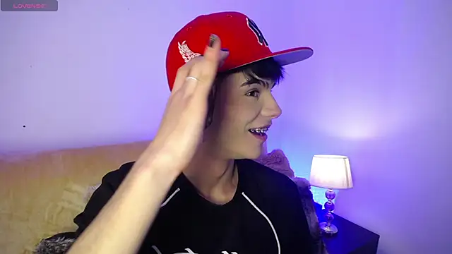 Snapshot of Dulcey_ chatting on September 24, 4:05 am Dulcey online show from September 24, 4:05 am