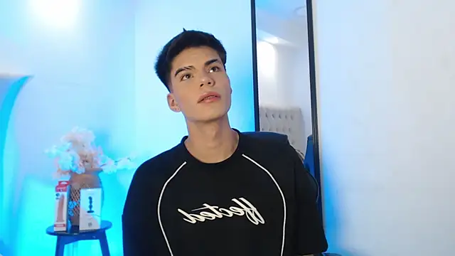 Snapshot of Dulcey_ chatting on September 29, 4:39 am Dulcey online show from September 29, 4:39 am