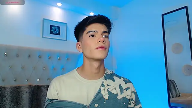 Snapshot of Dulcey_ chatting on October 1, 5:24 am Dulcey online show from October 1, 5:24 am