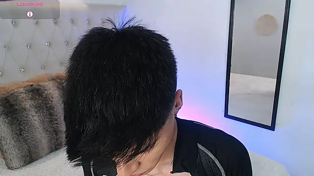 Snapshot of Dulcey_ chatting on October 12, 4:11 am Dulcey online show from October 12, 4:11 am