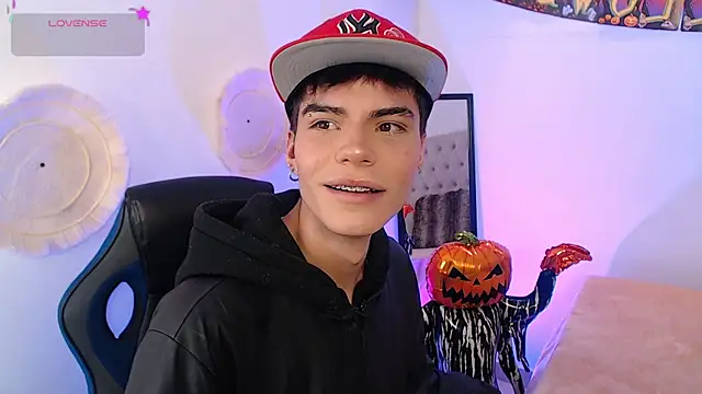 Snapshot of Dulcey_ chatting on October 30, 4:58 am Dulcey online show from October 30, 4:58 am