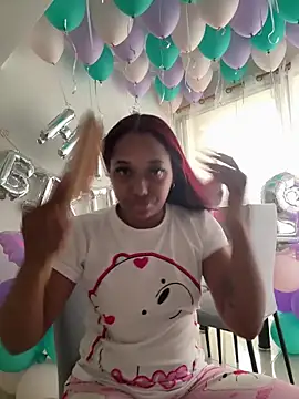  Zahara  online show from March 18, 10:35 pm