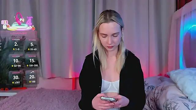 EllaBloom online show from February 25, 2:48 pm