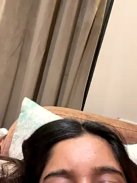 desitease online show from October 24, 2:35 pm