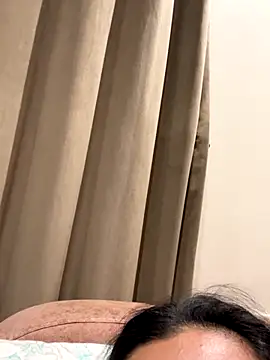 desitease online show from October 30, 4:58 am