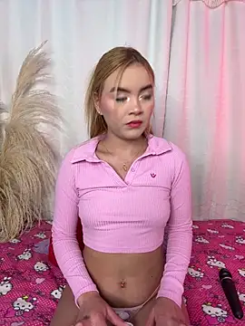 Snapshot of Miaa_rosses3 chatting on June 7, 12:09 pm Miaa rosses3 online show from June 7, 12:09 pm