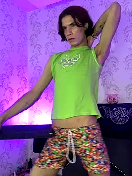 danny rios20 online show from October 2, 12:56 pm