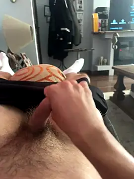 hools91 online show from October 13, 9:20 am